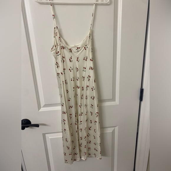 Reformation Rhea Silk Dress - Picture 4 of 5